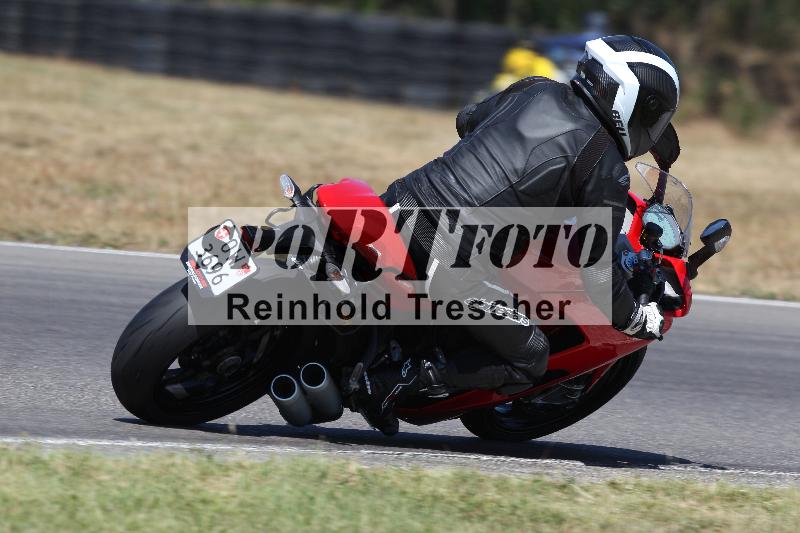 Archiv-2022/50 09.08.2022 MSS und TÖFF Track Day ADR/Gruppe blau/backside